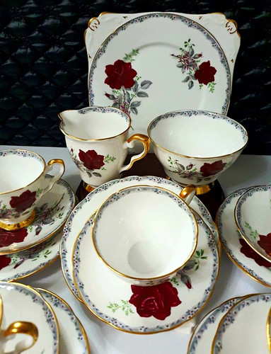 Royal stafford bone china - royal,