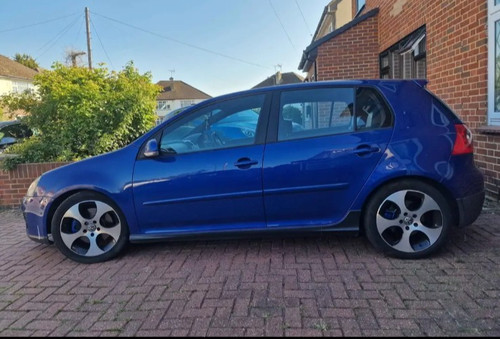 Breaking 2005 golf mk5 - vw,