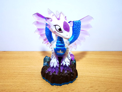 Lightcore flashwing skylanders - lightcore,