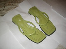Ladies shoes ‘ Tu ‘ – size 5 – green – good condition