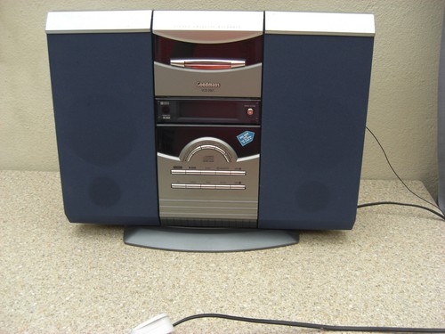 Goodmans vcd 2001 vertical cd - ,