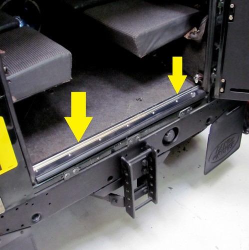 Rear door sill step - trim, tread