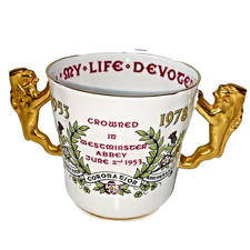 RARE, Queen Elizabeth II