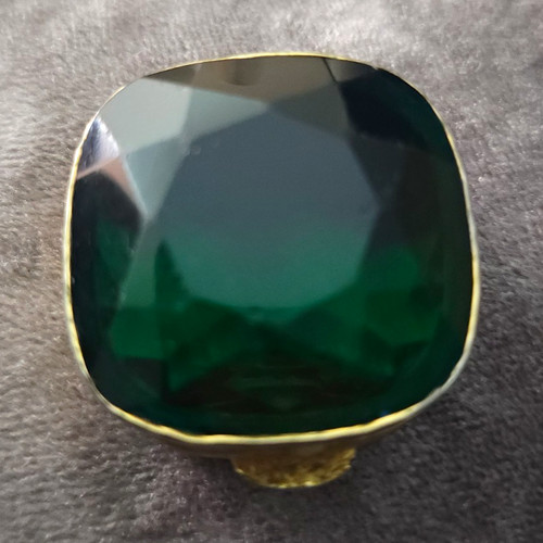 Small green metal hinged pill - small,