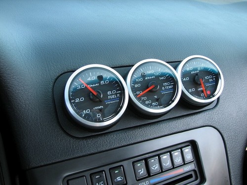 Triple 52mm vent gauge - 52mm, pod