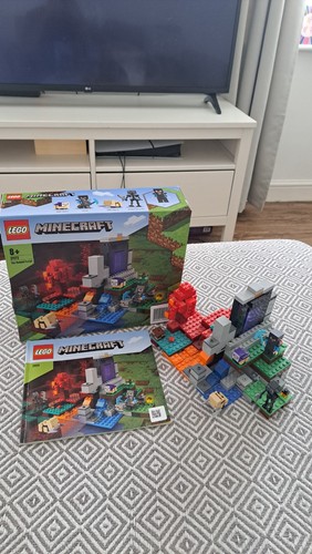 Lego minecraft set 21172 - 21172, the