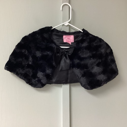 Black faux fur capelet - faux,