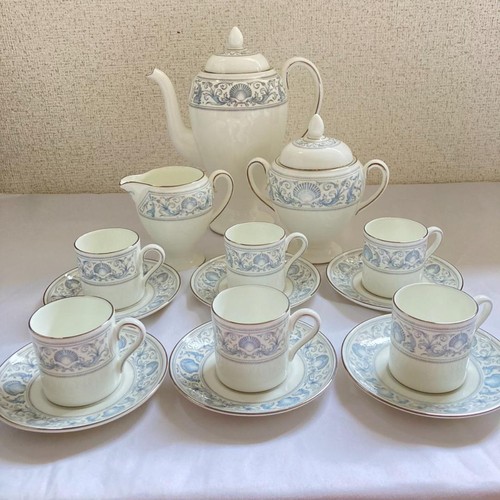 Wedgwood dolphins dolphin - dolphins,