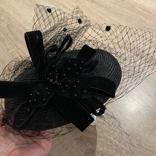 Black fascinator with - with, birdcage