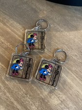 DISNEY VINTAGE 1970'S WALT DISNEY WORLD MINNIE MOUSE ACRYLIC KEY RING X3 (b3)