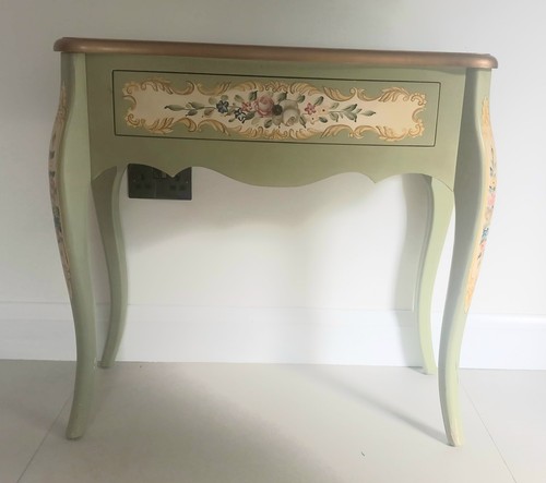 Shabby chic green and - and, gold