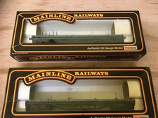 Lot..985F...OO GAUGE MAINLINE BOGIE BOLSTER C WAGONS..X...2.................#10#