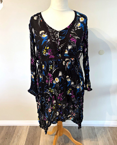 Joe browns black - floral, v-neck