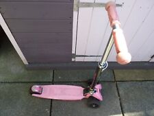 iScootÂ© Pro v2 Tilt Kickboard Mini T-Bar 3 Wheel Kick Scooter Bobbi Board