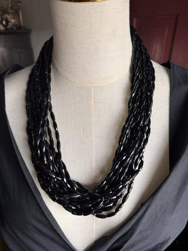 Vintage black necklace - vintage,