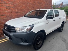 2019 Toyota Hilux active 4x4 doublecab pickup 4wd with rear canopy low mileage