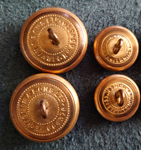 Vintage gold metal military - gold,