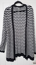 LADIES LONG BLACK/WHITE STRIPED OPEN FRONT CARDIGAN SIZE 18/20 NWOT'S