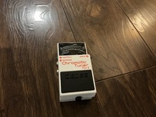 BOSS TU-3 chromatic tuner