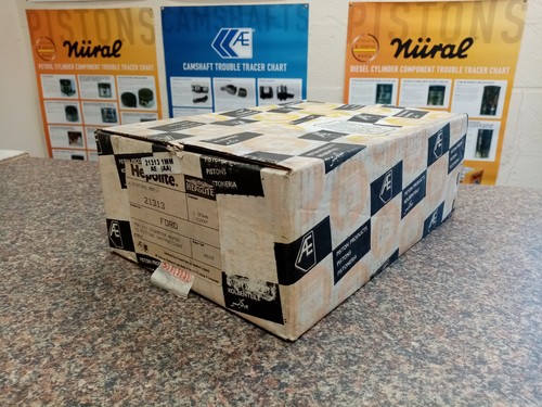 Ford 2000 piston set - 2000,