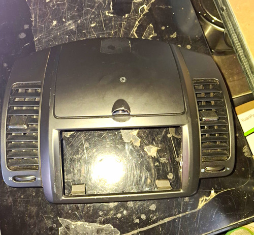 Nissan note 2010 centre - 2010,