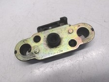 Seat locking mechanism Suzuki