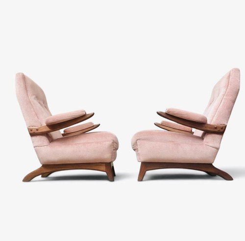 Pair greaves and - pair,