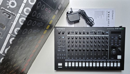 Roland tr8s tabletop - roland,