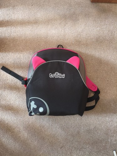 Trunki boostapak black and - trunki,