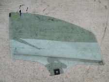 2014 FIAT PUNTO MK3 EVO 5 DOOR DRIVERS SIDE FRONT WINDOW DROP GLASS