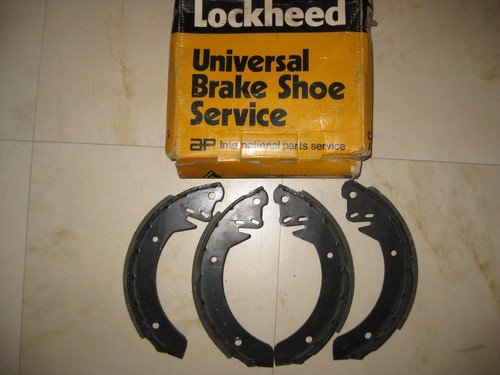 New rear girling brake shoes - rear,