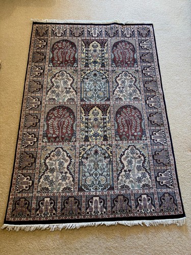 Hand knotted agra - wool, rug