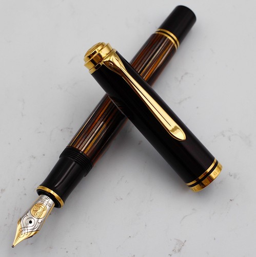 Near mint pelikan - mint],