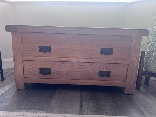 Beautiful solid oak - solid, ottoman