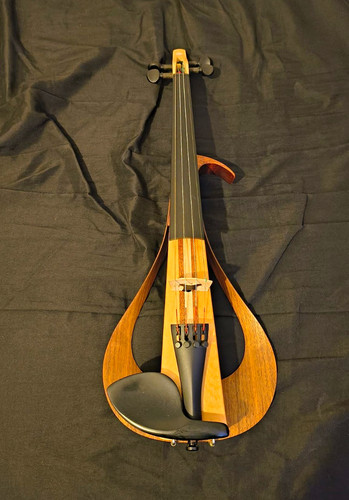 Yamaha yev104 electric violin - electric,