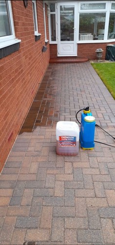 Wet look driveway sealer - , block