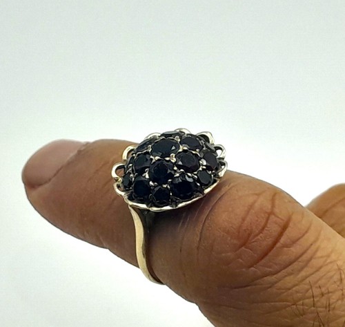 9ct gold ring - gold,