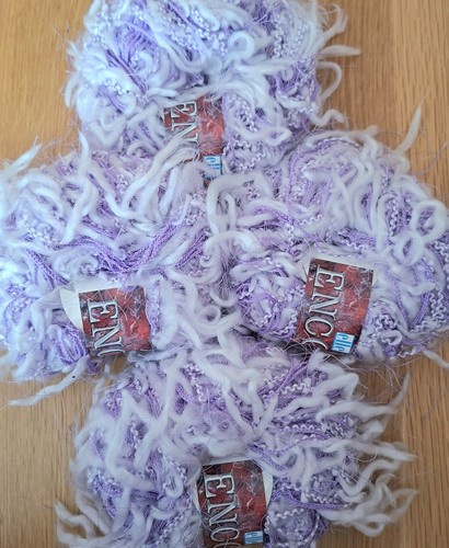 Elle encore knitting - elle,