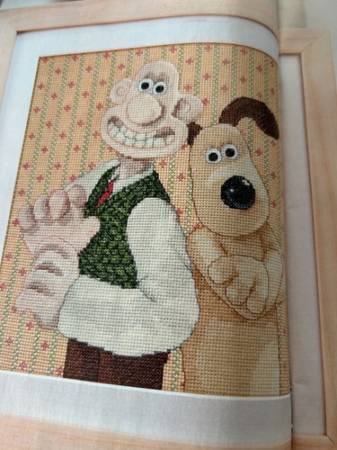 Wallace and gromit cross - and,