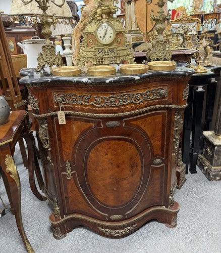 Louis burr walnut - xv, &