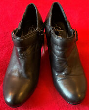 BNWT 'Gluv Your Feet' by Gluv Ladies Black Leather Shoe Boots - Size UK 8