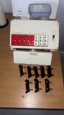 Wylex Old Style Fuse box 5 30A Fuses 3 6A Fuses  OPEN TO SELLING PARTS SEPERATE
