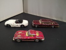 M548-CORGI TOYS LOT OF THREE MODELS INC JAMES BOND 007 TOYOTA 2000 GT