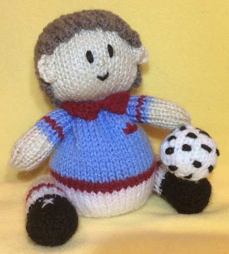 Knitting pattern footballer - knitting,