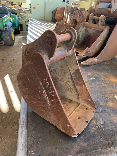 30cm excavator bucket 38mm