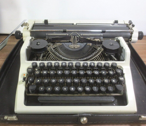 Typewriter robotron 127 erika - typewriter,