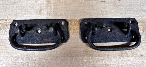 Vintage forged iron trunk - 2,