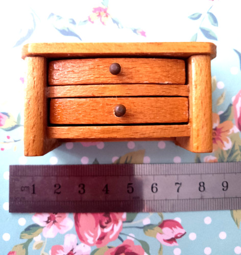 Dolls house furniture - dolls,
