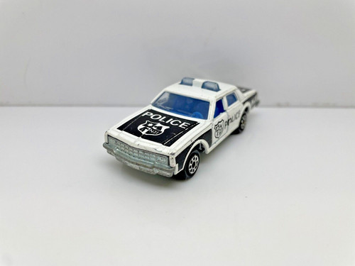 Majorette chevrolet impala - majorette,