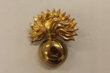 MILITARY BADGE BRITISH ARMY